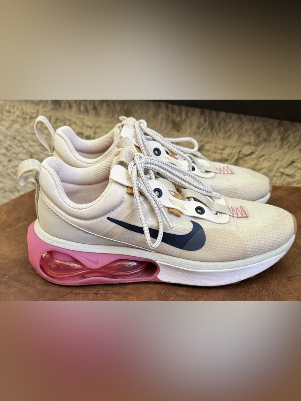 Nike Air Max Phantom Gypsy Rose Women's Size 7.5 Retro Running Sneakers